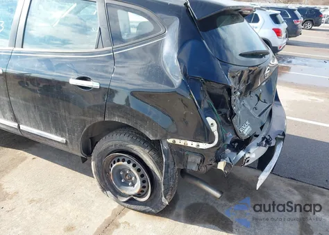 2013 Nissan Rogue S z USA, uszkodzony, nr VIN JN8AS5MV5DW663458